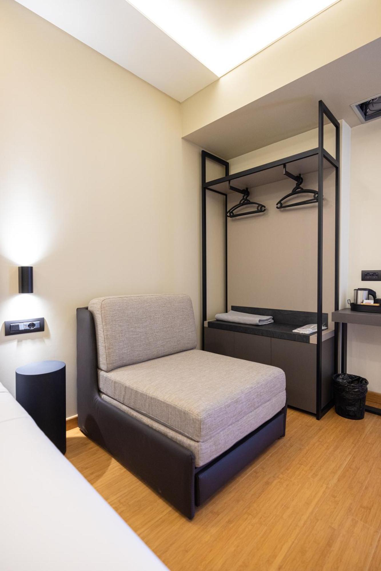 Green Boutique Hotel Вльора Екстер'єр фото